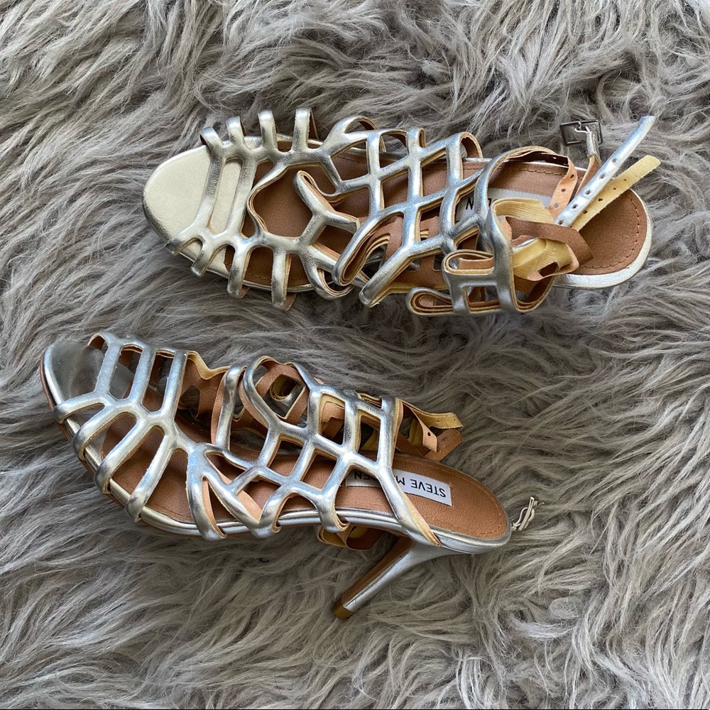 Steven Madden Silver Caged Flither Heels Size 7.5